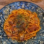 ナナイロパスタ - ◯自家製ソーセージのアラビアータ／スパゲッティver. ¥850
トッピングの
◯粉チーズ¥100