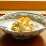 美会 - ●黒鮑のオースワン
      本来は牡蠣ともやしのところ、贅沢にも黒鮑を使用。