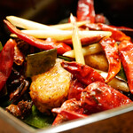 美会 - 唐揚げ以外は香り付けのために添えられたもの。