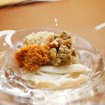 美会 - ジュレが爽やかな旨味をしっとり広げ、香箱の香りと甘みを余韻高く表現！ 今回のコンセプトは素材の良さを伝えるお料理です。