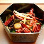 美会 - ●トラフグの唐揚げ（大分 豊後水道）