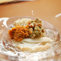 美会 - ジュレが爽やかな旨味をしっとり広げ、香箱の香りと甘みを余韻高く表現！ 今回のコンセプトは素材の良さを伝えるお料理です。