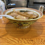 春木屋 - ちゃーしゅーわんたん麺