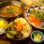 遊酒 花房 - 海鮮丼(5点盛り)　900円