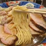 支那そば たんたん亭 - パツっと歯切れのよい麺