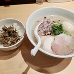 蛤麺しちり - 蛤麺+貝のしぐれ煮ご飯小