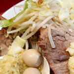 ラーメン二郎 - この日の豚