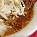 ラーメン二郎 - スープ