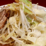 ラーメン二郎 - ヤサイ（そのまま）