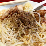 ラーメン二郎 - 花椒投下～♪