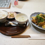 日々の中華食堂 - 本日のきまぐれ定食：ラム肉のクミン炒め