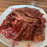 焼肉 亀八 - 