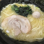 横浜家系ラーメン 一新家 - 