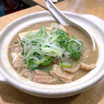 須賀乃湯 - 名物！ もつ煮込み（450円）