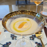 トゥ・ラ・ジョア イズム - 