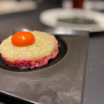 焼肉ホルモン 風土. - ユッケ