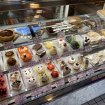 ロアール - ショーケース