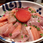 めしの助 - 海鮮丼(大)