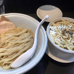 らーめん三極志 - オニオングラタンつけ麺