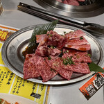 Kanaami Desumacchi Yakiniku San - 