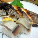 季節料理 藤原 - イサギ塩焼き・鯖棒寿司