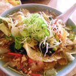 大連 - 野菜ラーメン+半ライス（日替わり\600★）