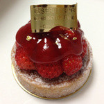 エスプリ - タルト・オ・フレーズ
      　４２０円