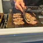 WAGYU YAKINIKU IBUSANA - いぶさな牛のセンボンスジ