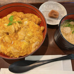 鶏三和 - 親子丼　鶏そば　セット　梅干し美味しい