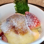 WAGYU YAKINIKU IBUSANA - 本日のデザート (苺のグラタン)