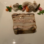 ル・マノアール・ダスティン - 鰻　山芋　大山鶏のテリーヌ　自家製コルニション添え