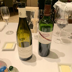 ル・マノアール・ダスティン - ブルゴーニュとボルドーのハウスワインをグラスで