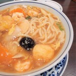 Fukushin rou - アップ。麺は、うどんですね。