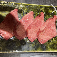 焼肉 しんうち 神楽坂 - 