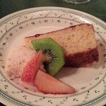 ラ・ヴェルドゥーラ - 夕食　手作りのデザート