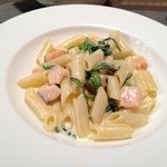 ブルガリ イル・カフェ - 2013年5月スモークサーモンのペンネ♪