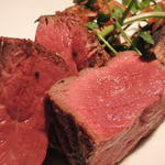 ワカヌイ グリル ダイニング トーキョー - フィレ、４カット。