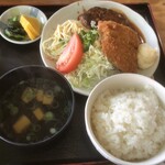 お食事処 まつもと - Bランチ(ハンバーグと魚フライ)