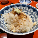 ななにん - もっと幸せ米 ひのひかり 大根ご飯 鰻タレで味変