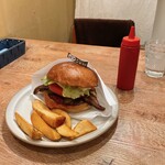 SAKURA BURGER - 