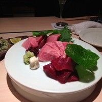 和食鉄板 銀座 朔月 - たまに登場　本マグロの刺身