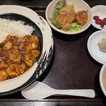192360018 - 麻婆豆腐と油淋鶏のセット