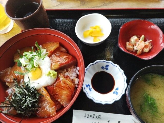 『道の駅伊根舟屋ランチ』by ドキルトファki : レストラン 舟屋 （ふなや） - 伊根町その他/海鮮 [食べログ]