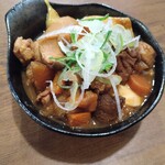 浦野屋 やきとん てるてる 東中野店 - もつ煮　全部入り　500円