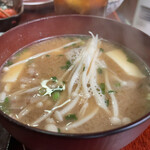 焼肉 惣牛園 - 豚汁