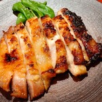 地酒と肴 よっとこ - 鶏モモ肉の西京焼き
