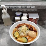 旨辛ラーメン 表裏 - 親子ＤＸ