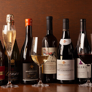 料理の味わいを引き立てる美酒を厳選。お好きな一杯をどうぞ