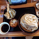 久兵衛屋 - 特大海老天ざるうどん大盛り