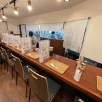 Chuuka Soba Sen No Tori - 店内